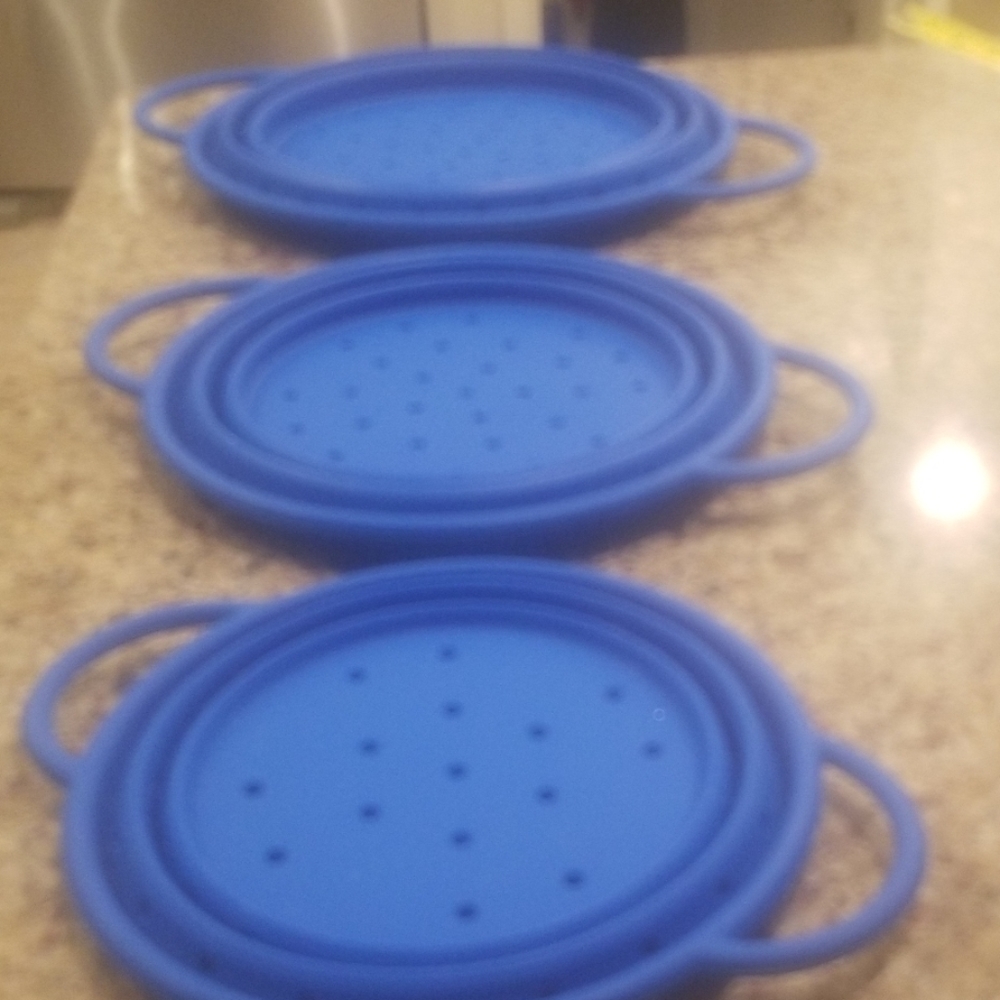 Collapsible colanders - Picture 2 of 3